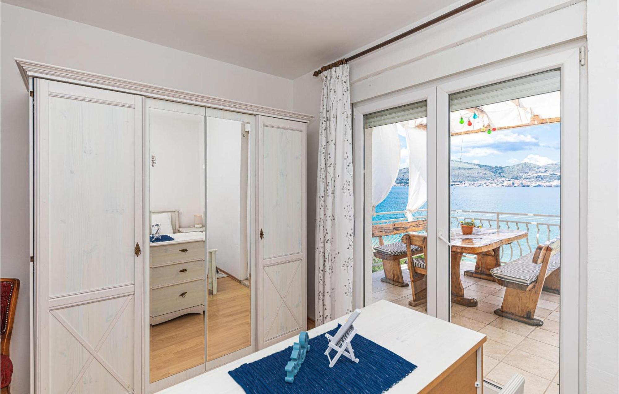 2 Bedroom Beautiful Apartment In Okrug Gornji Trogir Exterior photo